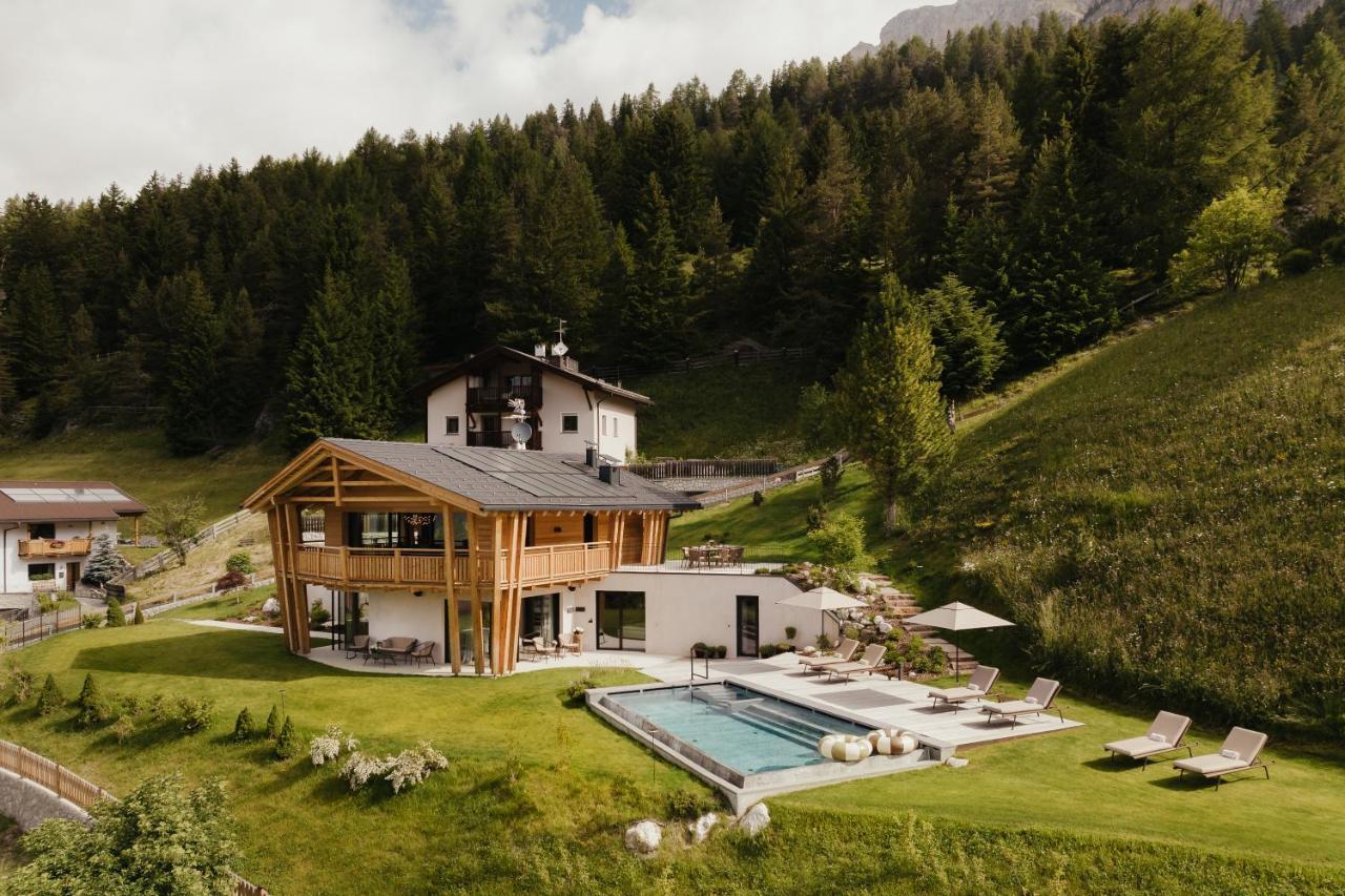 Luxury Spa Chalet Lum D'Or Selva di Val Gardena Exterior foto